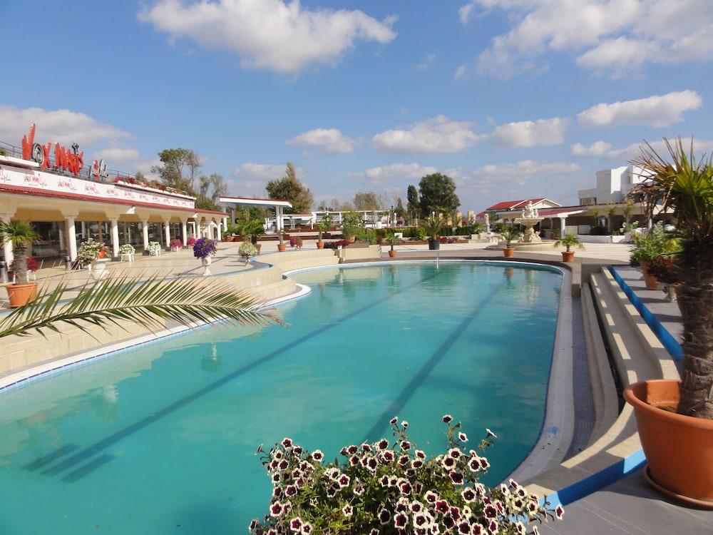 Vox Maris Grand Resort (Adults Only) Костинешти Экстерьер фото