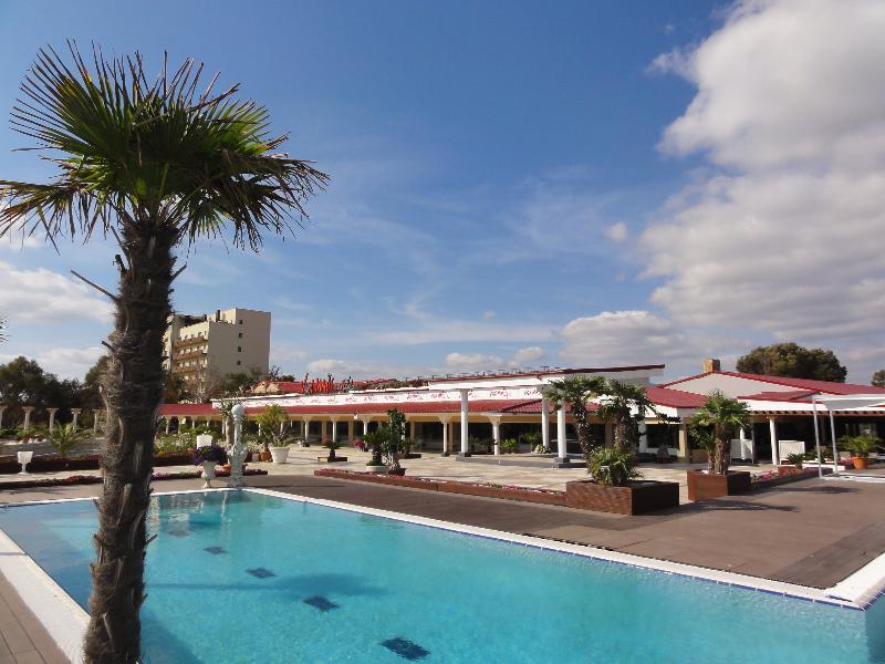 Vox Maris Grand Resort (Adults Only) Костинешти Экстерьер фото
